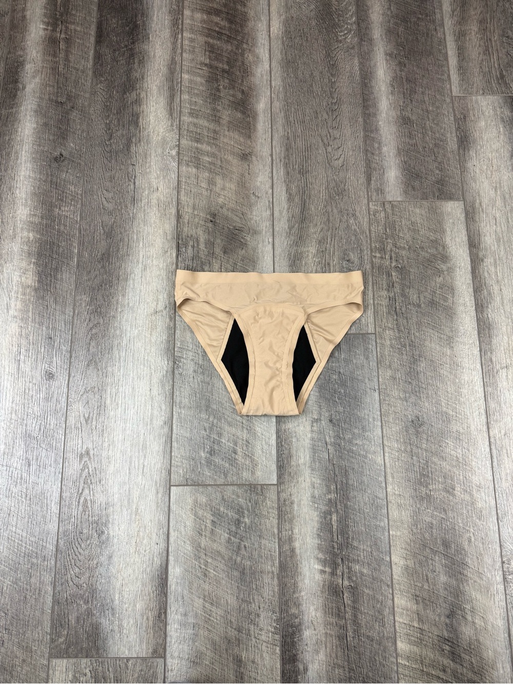 Knix‎ Nude Period Underwear